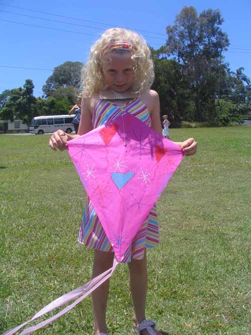 pink-kite-girl-small.jpg